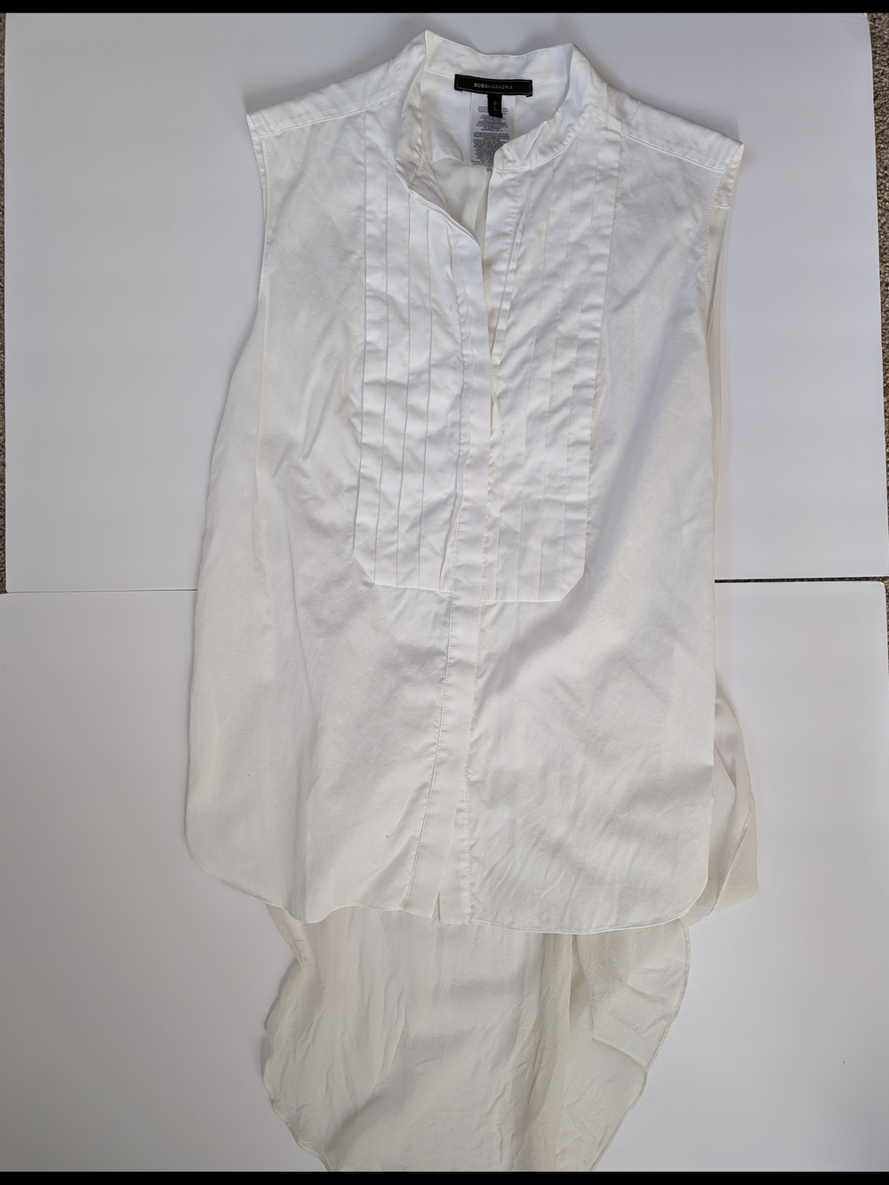 BCBGMaxAzria White Textured Blouse with Branded Neck Label